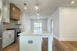 201 New St, Decatur, GA 30030 - Photo 7