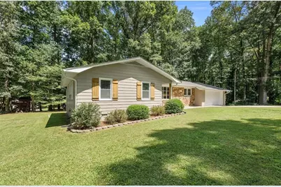 215 Eldorado Drive, Carrollton, GA 30116 - Photo 5