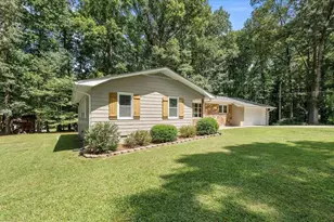 215 Eldorado Dr, Carrollton, GA 30116 - Photo 5