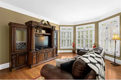 210 York Town Circle, Johns Creek, GA 30097 - Photo 5