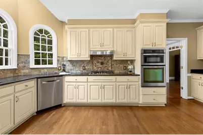 210 York Town Circle, Johns Creek, GA 30097 - Photo 15