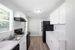 890 McWilliams Rd SE, Atlanta, GA 30315 - Photo 7