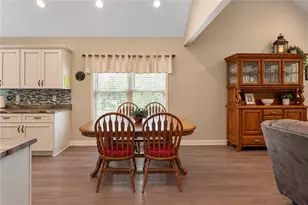 315 Wildwood Cir SE, Calhoun, GA 30701 - Photo 11
