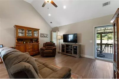 315 Wildwood Circle SE, Calhoun, GA 30701 - Photo 13