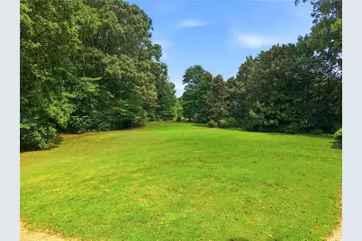2306 E Cherokee Drive, Woodstock, GA 30188 - Photo 13