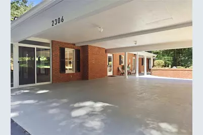 2306 E Cherokee Drive, Woodstock, GA 30188 - Photo 9