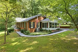 2306 E Cherokee Dr, Woodstock, GA 30188 - Photo 7