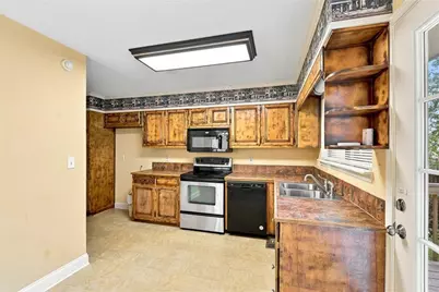 6906 Springwood Drive, Douglasville, GA 30135 - Photo 9