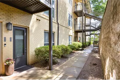 1195 Milton Terrace SE #1106, Atlanta, GA 30315 - Photo 5