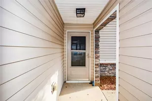 303 Hiawassee Dr, Woodstock, GA 30188 - Photo 5