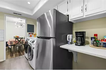 6851 Roswell Road #F3, Sandy Springs, GA 30328 - Photo 7