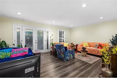 6851 Roswell Road #F3, Sandy Springs, GA 30328 - Photo 5