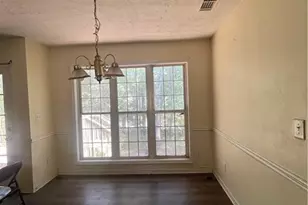 701 Simon Park Cir, Lawrenceville, GA 30045 - Photo 7
