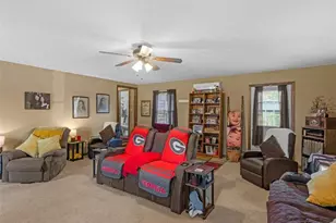 2037 Hampton Locust Grove Rd, Locust Grove, GA 30248 - Photo 17