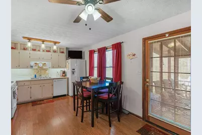 2037 Hampton Locust Grove Road, Locust Grove, GA 30248 - Photo 9
