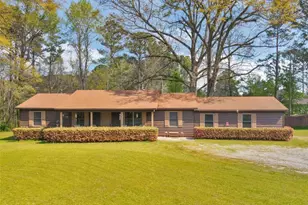 2037 Hampton Locust Grove Rd, Locust Grove, GA 30248 - Photo 1