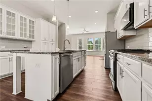 3297 Park Pointe Cir Circle, Scottdale, GA 30079 - Photo 13