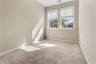 3297 Park Pointe Cir Circle, Scottdale, GA 30079 - Photo 21