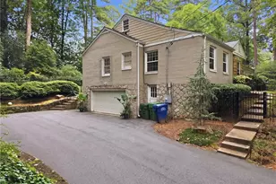 3952 Club Dr NE, Atlanta, GA 30319 - Photo 23