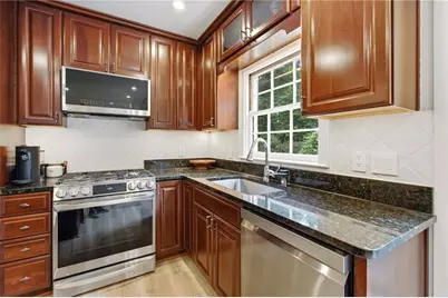 3952 Club Drive NE, Atlanta, GA 30319 - Photo 39