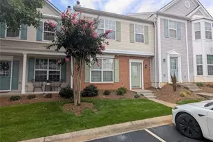 1010 Prestwyck Ct, Alpharetta, GA 30004 - Photo 1