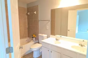 1010 Prestwyck Ct, Alpharetta, GA 30004 - Photo 11