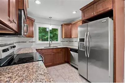 208 SE Yancy Drive SE, Marietta, GA 30067 - Photo 13