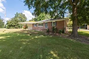 208 SE Yancy Dr SE, Marietta, GA 30067 - Photo 5
