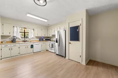 [Address not provided], Jonesboro, GA 30238 - Photo 9