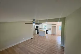 2032 4 Notch Rd, Carrollton, GA 30116 - Photo 3