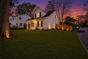 56 Holly Rd NW, Atlanta, GA 30314 - Photo 3