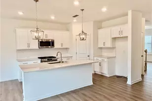 215 Foxhill Dr, Dawsonville, GA 30534 - Photo 11