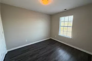800 Stonehaven Cir, Cartersville, GA 30121 - Photo 7
