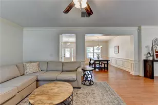 5691 Crest Hill Dr, Buford, GA 30518 - Photo 17