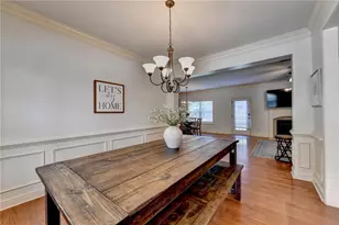 5691 Crest Hill Dr, Buford, GA 30518 - Photo 9