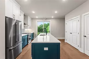 7150 Summit Pl, Alpharetta, GA 30009 - Photo 5