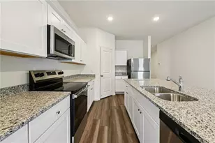 32 Crescent Blvd, Carrollton, GA 30116 - Photo 11