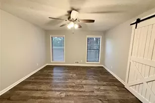 2707 Hawk Dr NE, Marietta, GA 30066 - Photo 11