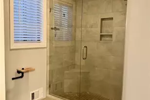 2707 Hawk Dr NE, Marietta, GA 30066 - Photo 7