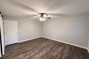 2707 Hawk Dr NE, Marietta, GA 30066 - Photo 9