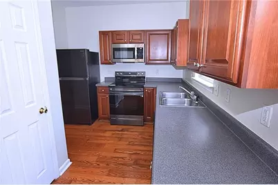3833 Pleasant Oaks Drive, Lawrenceville, GA 30044 - Photo 3