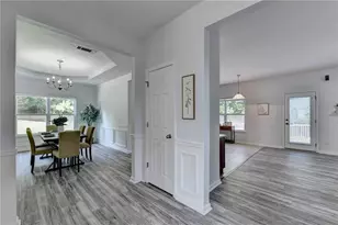 220 Nichols Dr, Suwanee, GA 30024 - Photo 15