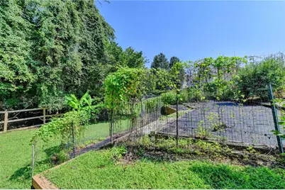 220 Nichols Drive, Suwanee, GA 30024 - Photo 69