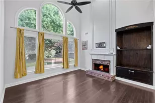 200 Brookeivey Ln, Milton, GA 30004 - Photo 3