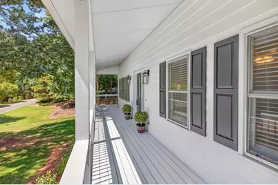 5229 Lanton Circle, Gainesville, GA 30504 - Photo 11