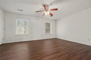 4382 Stone Gate Way, East Point, GA 30344 - Photo 13