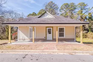 349 Ross St NE, Rome, GA 30161 - Photo 1