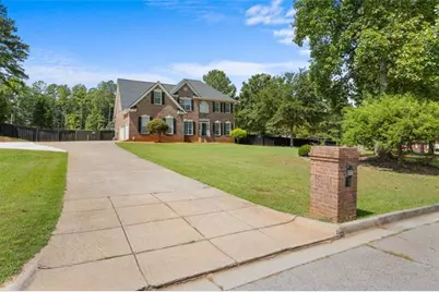 207 Arthur Drive, McDonough, GA 30252 - Photo 3