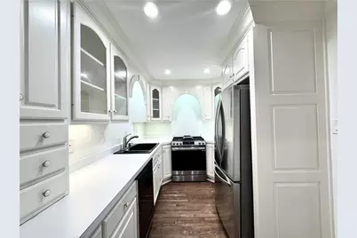 110 Park Ridge Circle, Marietta, GA 30068 - Photo 5