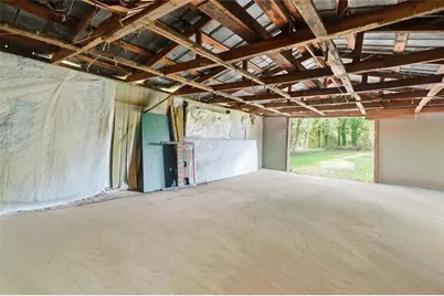 5884 Rockbridge Road, Stone Mountain, GA 30087 - Photo 9